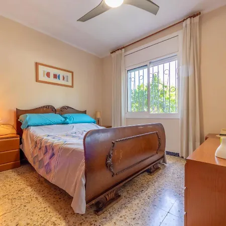 Dom wakacyjny Montornes By Interhome Pobla de Montornés